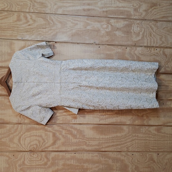 Aidan Mattox New Light Gold Short Sleeve Jacquard Sheath Dress Size 4 - Picture 6 of 7